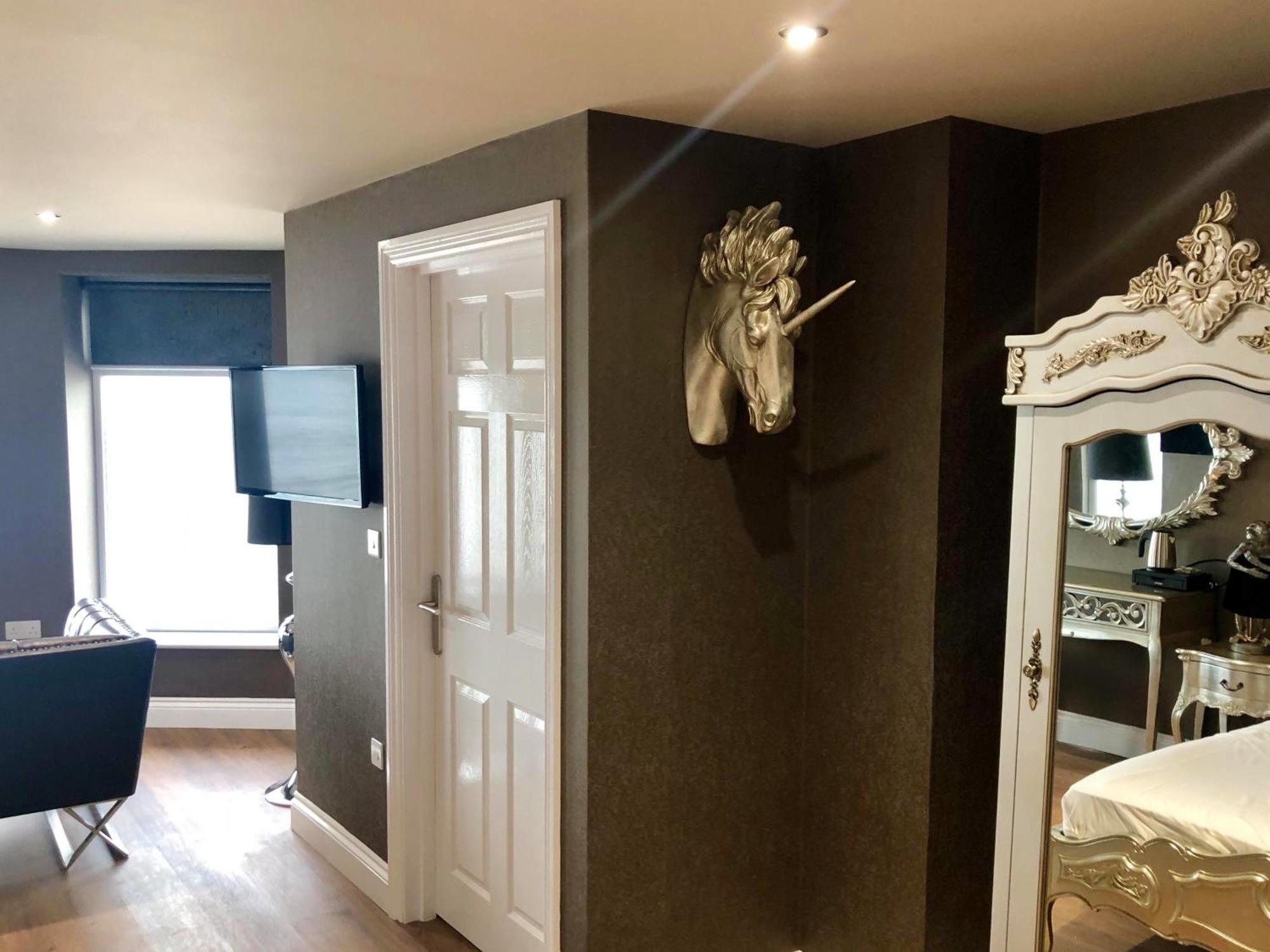 The Grotto Hotel South Shields Room photo