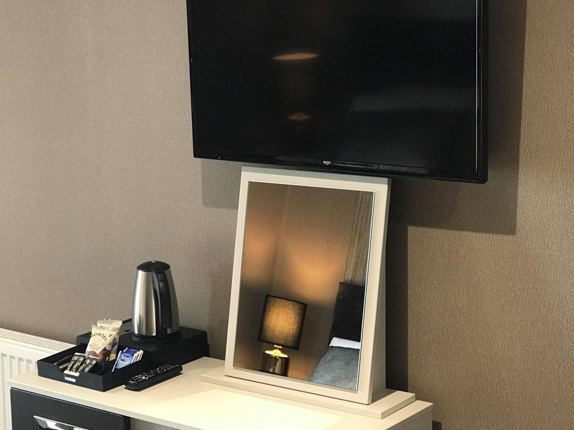 The Grotto Hotel South Shields Room photo