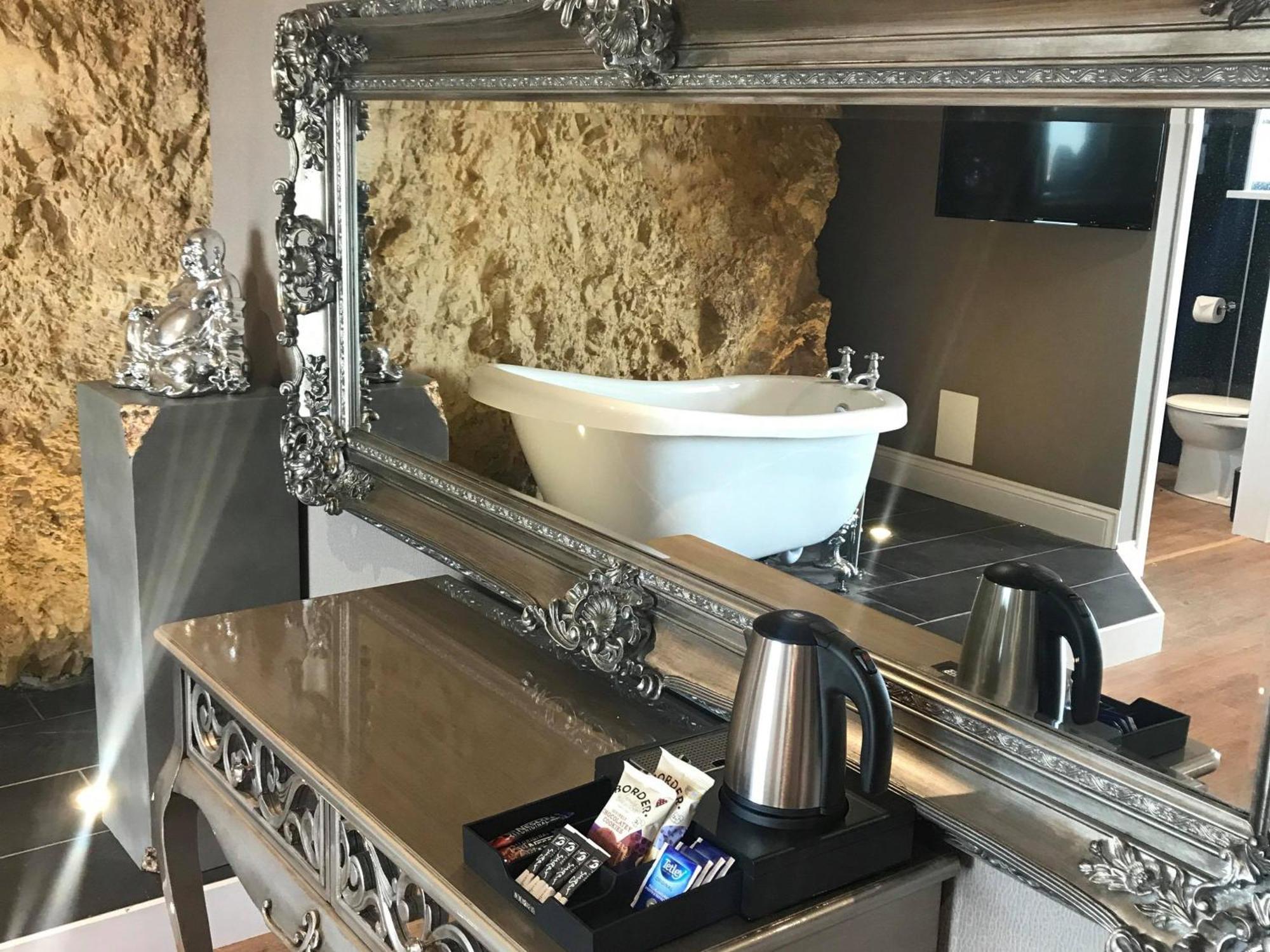 The Grotto Hotel South Shields Room photo